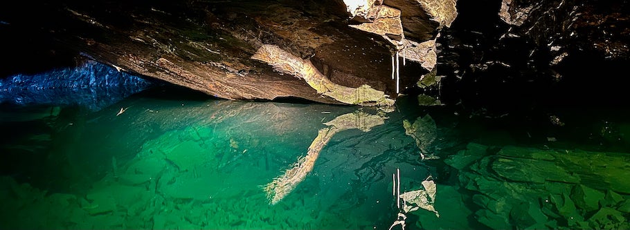 Фото: Подземное озеро в штольне шахты Марии-Луизы в Саксонской Швейцарии